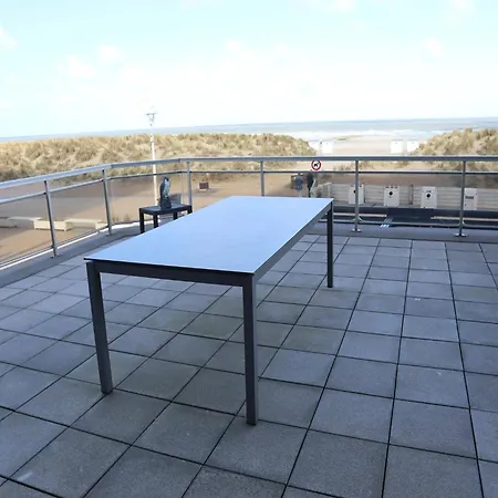 Apartment Seawind 503 With Frontal Sea View Nieuwpoort